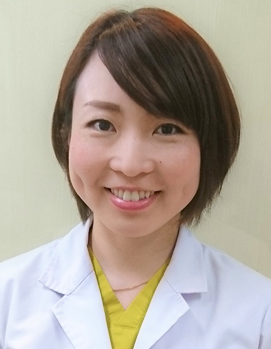 歯科医師 今野 綾子